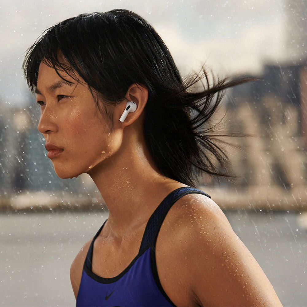 True Wireless Earphone/Headphones White BT241 USP
