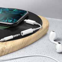 Lightning to aux 3.5mm Headphone Jack Adapter(Support phone call)